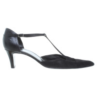 Bally Top Pumps in black