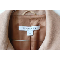 Max Mara Jacke/Mantel aus Wolle in Creme