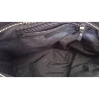 Marc Cain Leather bag in luxury design