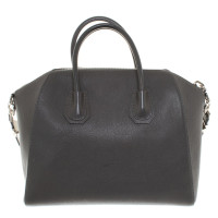 Givenchy Antigona Medium Leer in Grijs