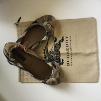 Burberry Prorsum Slippers/Ballerinas Leather in Beige