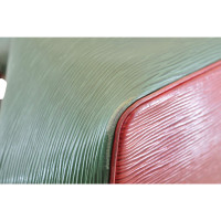 Louis Vuitton Sac Noe en cuir épi vert