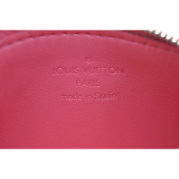 Louis Vuitton Pochette Kure