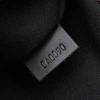 Louis Vuitton Clutch aus Leder in Schwarz
