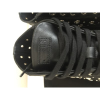 Versace Chaussures de sport en Cuir en Noir