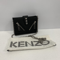Kenzo Umhängetasche aus Leder in Schwarz