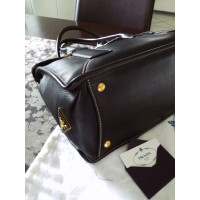 Prada Tote Bag aus Leder in Schwarz