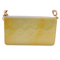 Louis Vuitton Handbag Leather in Yellow