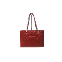 Chanel Shopper aus Leder in Rot