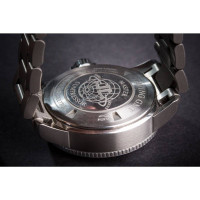 Jaeger Le Coultre Armbanduhr in Grau