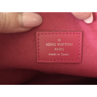 Louis Vuitton Pochette Leer in Roze
