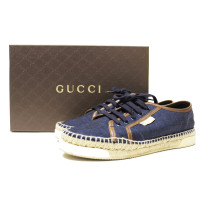 Gucci Sneakers aus Jeansstoff in Blau