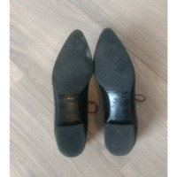 Miu Miu Chaussures à lacets en Cuir en Noir