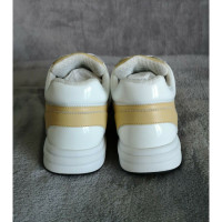 Chanel Trainers Leather in Yellow