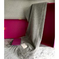 Bulgari Sciarpa in Cashmere in Grigio