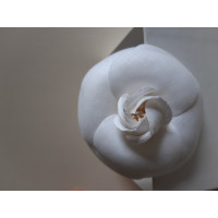Chanel Brooch Cotton in White