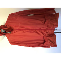 Armani Collezioni Jacke/Mantel in Rot