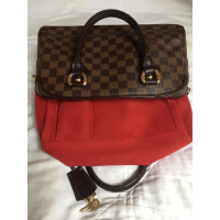 Louis Vuitton Handtas Canvas in Bruin