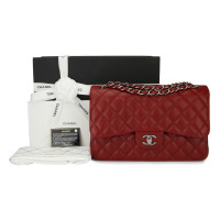 Chanel Handtasche aus Leder in Rot