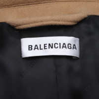 Balenciaga Jacke/Mantel in Beige