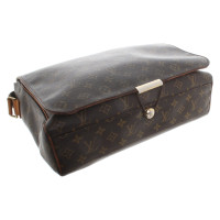 Louis Vuitton Abbesses Canvas in Bruin