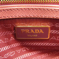Prada Handtasche aus Leder in Rosa / Pink