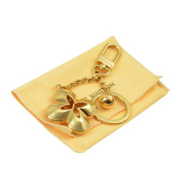 Louis Vuitton Accessory Steel in Gold