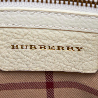 Burberry Umhängetasche aus Leder in Weiß