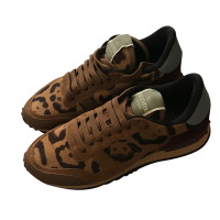 Valentino Garavani Sneakers aus Leder in Braun