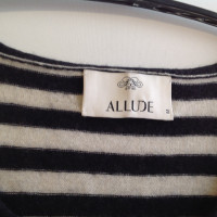 Allude Knitwear