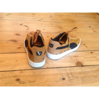 Mcm Trainers Leather in Brown