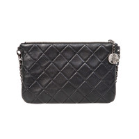 Chanel Clutch aus Leder