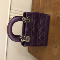 Christian Dior Handtasche aus Seide in Violett
