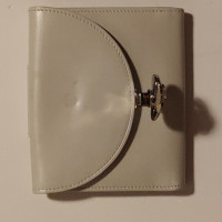Bulgari Accessoire aus Leder in Grau
