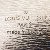 Louis Vuitton Cluny aus Epi Leder in Schwarz