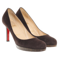 Christian Louboutin pumps in brown