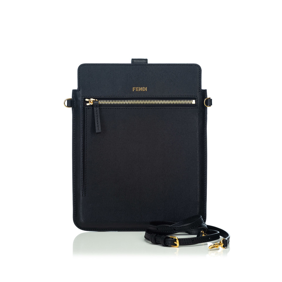 Fendi Shoulder bag Leather in Black