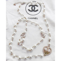 Chanel Kette in Weiß