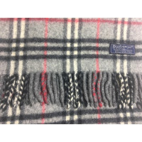 Burberry Scarf/Shawl Wool in Grey