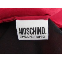 Moschino Cheap And Chic Schal/Tuch aus Seide in Schwarz