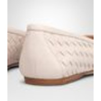 Bottega Veneta Slippers/Ballerinas Leather in Cream