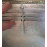 Louis Vuitton Bag/Purse Leather in Silvery