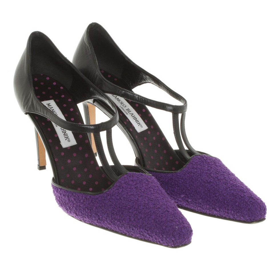 Manolo Blahnik pumps in viola