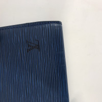 Louis Vuitton Pochette aus Canvas in Blau