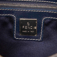 Fendi Handtasche aus Canvas in Grau