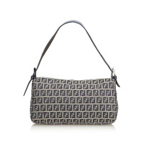 Fendi Handtasche aus Canvas in Grau