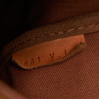 Louis Vuitton Saumur 35 Canvas in Brown