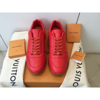 Louis Vuitton Sneakers aus Leder in Rot