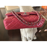 Chanel Handtasche aus Lackleder in Rosa / Pink