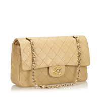 Chanel Classic Medium Double Flap Bag aus Leder in Beige